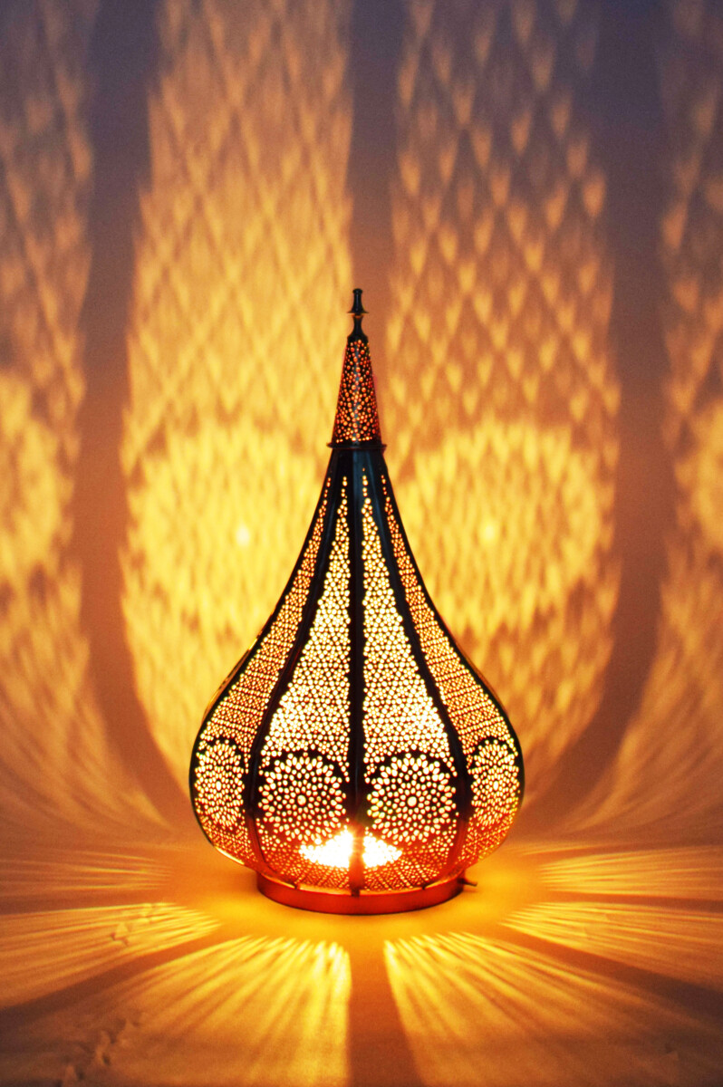 Oriental Lantern Garden Decor Ezana Gold