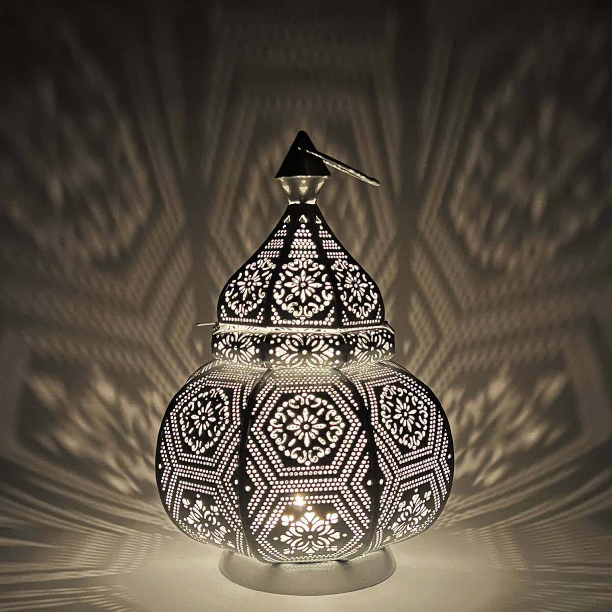 Maha White Oriental Lantern Decoration box