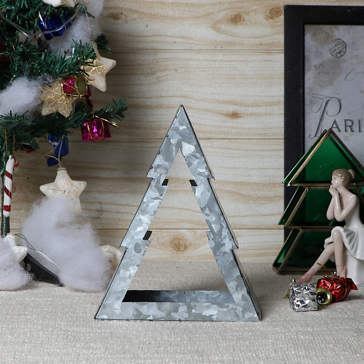 20 cm Silver Metal Christmas Tree Tealight Holder by Aukje